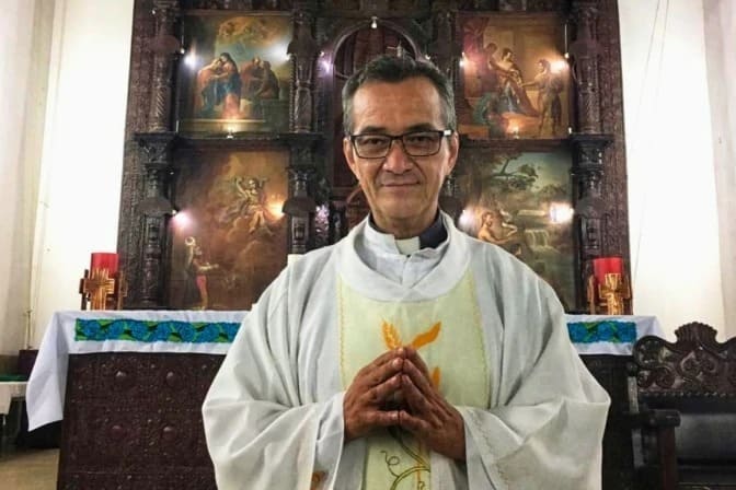Iglesia lamenta hallazgo de sacerdote sin vida en Tuxtla