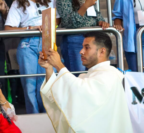 Septiembre, mes de la Biblia