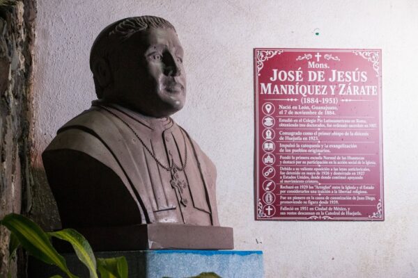 ¡Viva Cristo Rey y Santa María de Guadalupe!: Un saludo que retumba el corazón